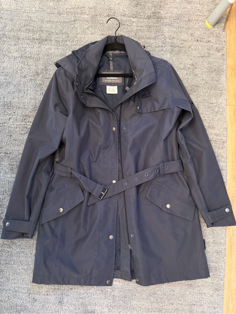 Jack Wolfskin Slate/Navy Hooded Trench Rain Coat with Belt